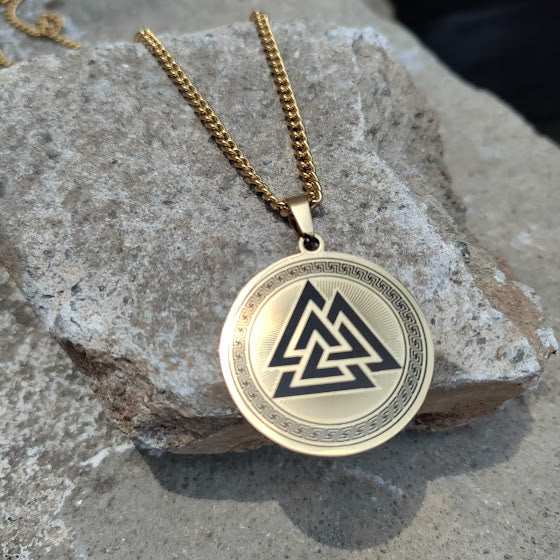 Valknut pendant chain