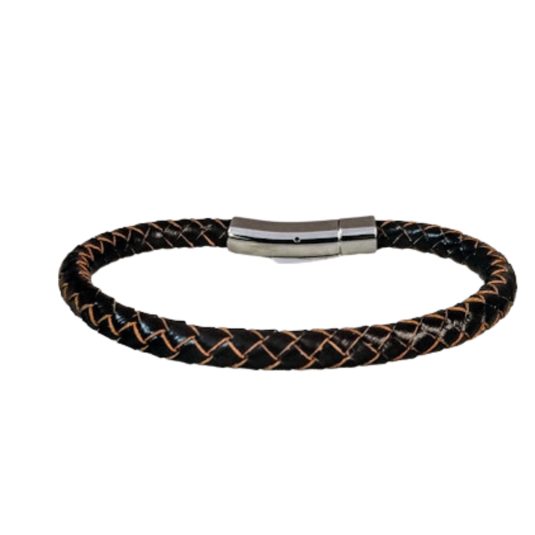 Minamalist leather bracelet